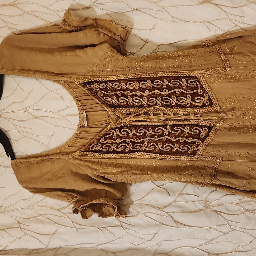 Costume dress